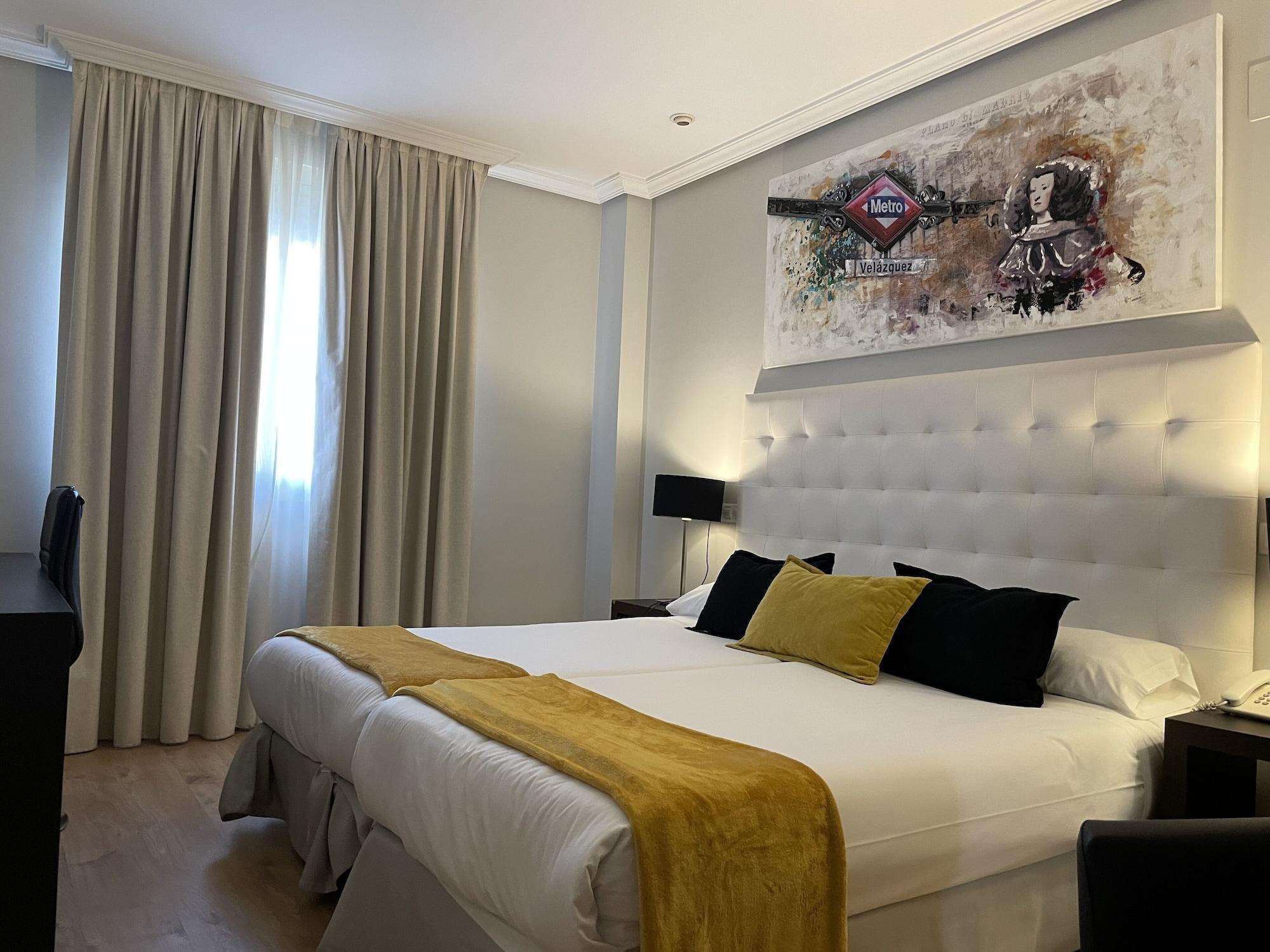 Hotel Suites Feria De Madrid Bagian luar foto
