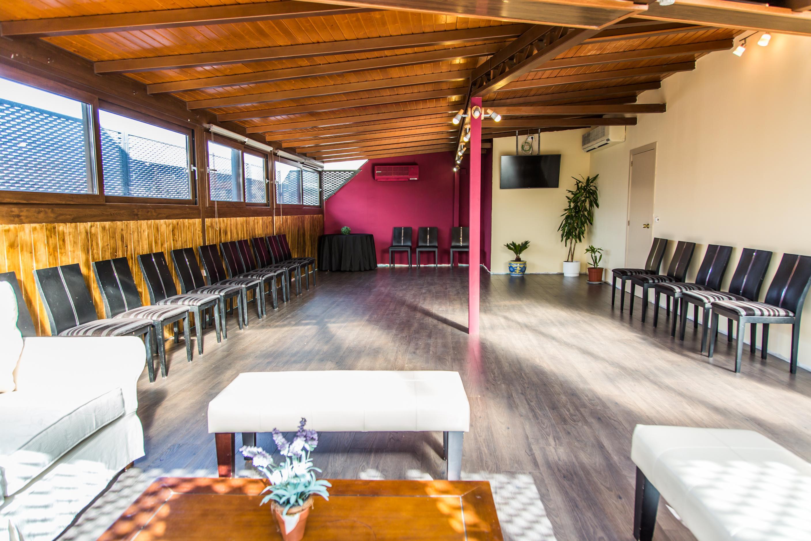 Hotel Suites Feria De Madrid Bagian luar foto